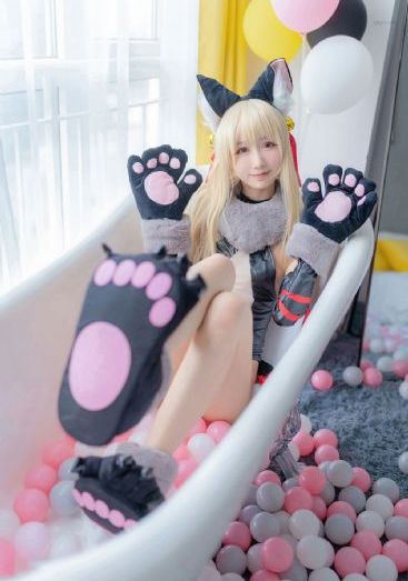 仙子玉足被巨龙钻穴